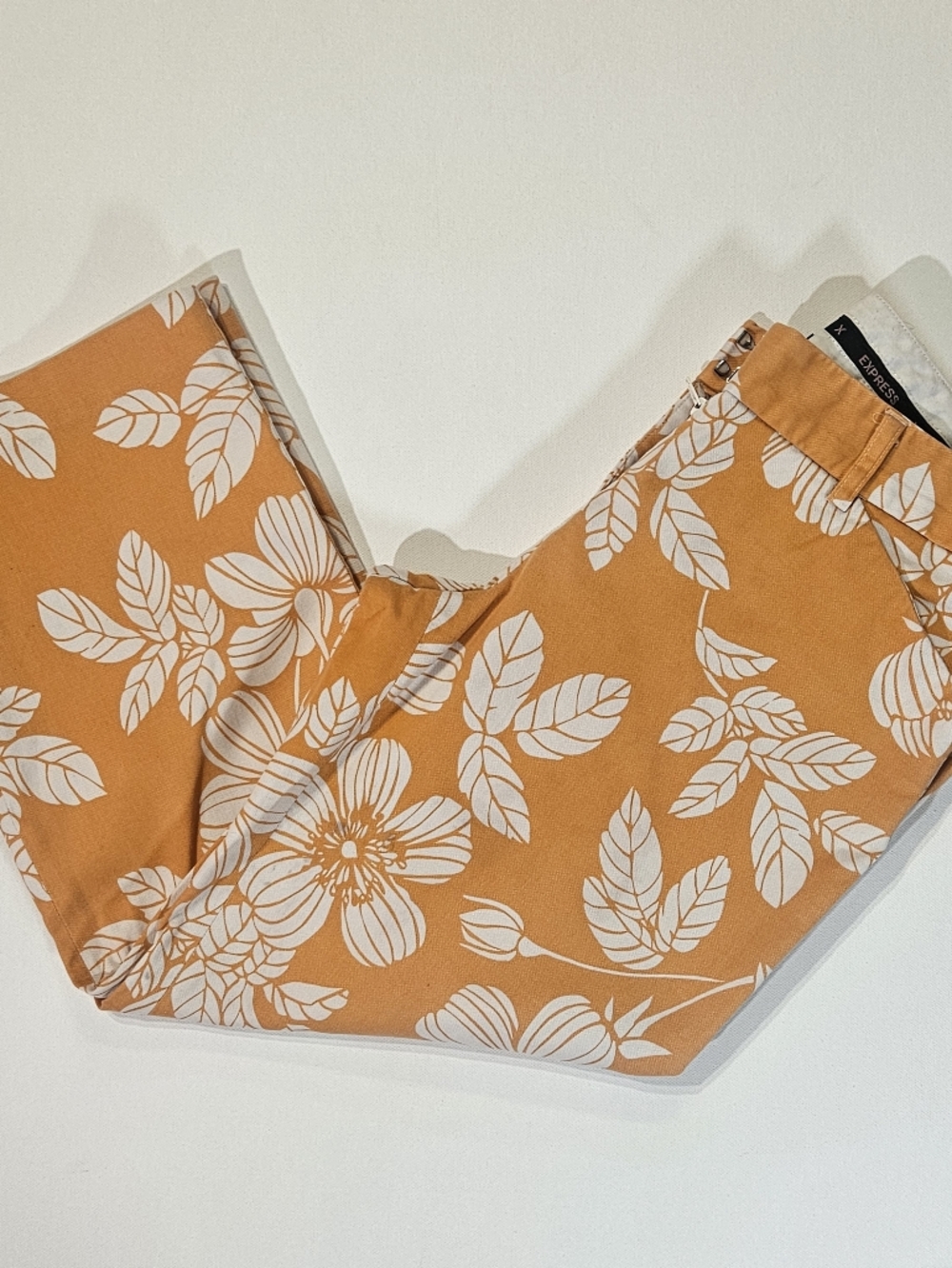 Express Capri Pants‎ Womens Sz 2 Orange White Cropped Tropical Floral Resortwear